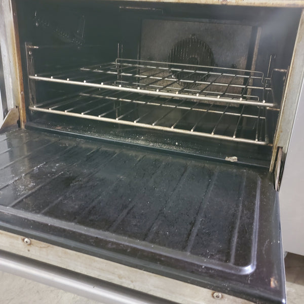 6 Burner w/ Convection Oven